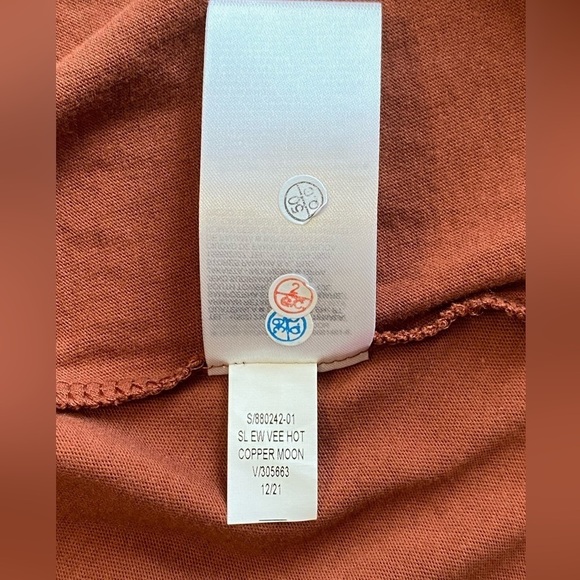 OLD Navy Everywear Sleeveless V-Neck T-Shirt, Copper Moon, size 2X NWT - Picture 5 of 11